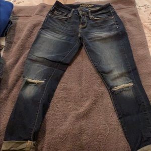 Comfy distress jeans